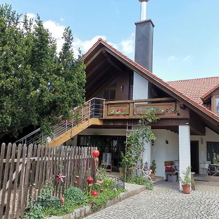 Studio Und Apartment Auf Dem Pferdehof Burgpreppach 外观 照片