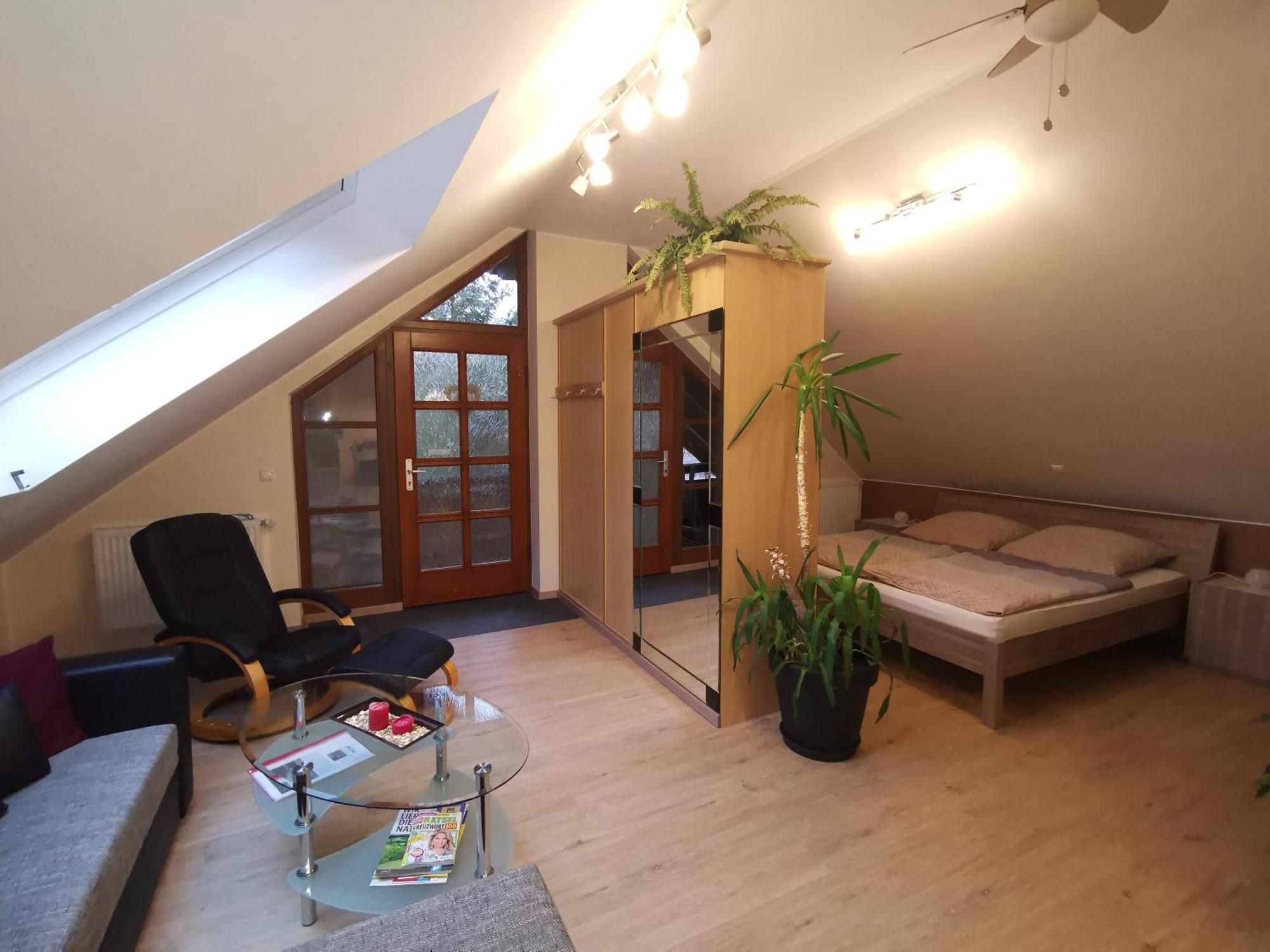 Studio Und Apartment Auf Dem Pferdehof Burgpreppach 外观 照片